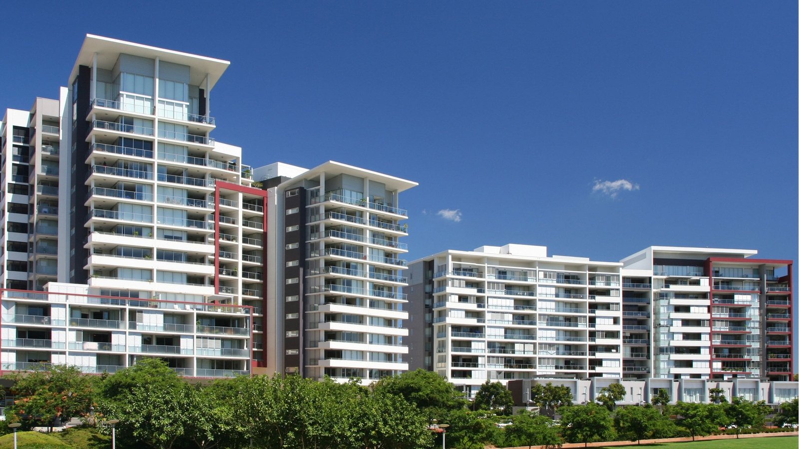 Modern Commercial Building Exterior